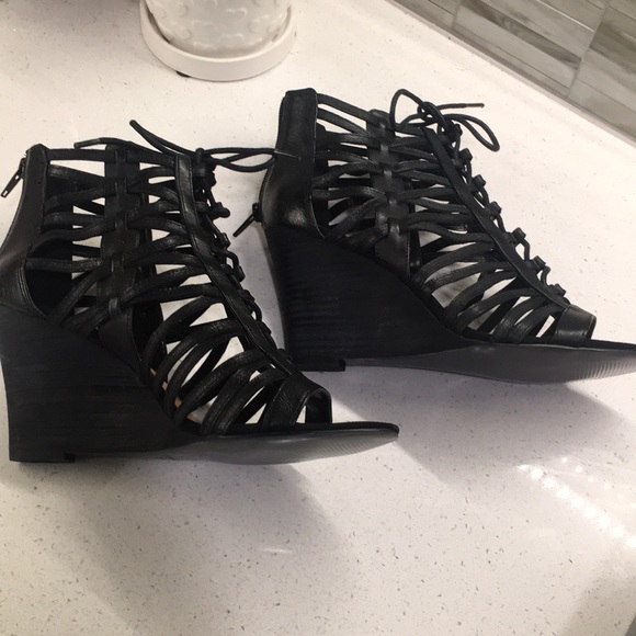 Nine West NW7FOREST  wedge bootie - black - Picture 3 of 6